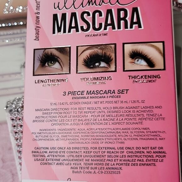ULTIMATE MASCARA VOLUMIZING - LENTHENING - THICKENING 3 pc 1868 - Picture 3 of 4